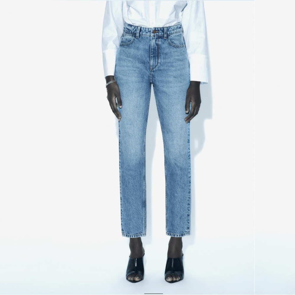 Z1975 MOM FIT JEANS WITH A HIGH WAIST